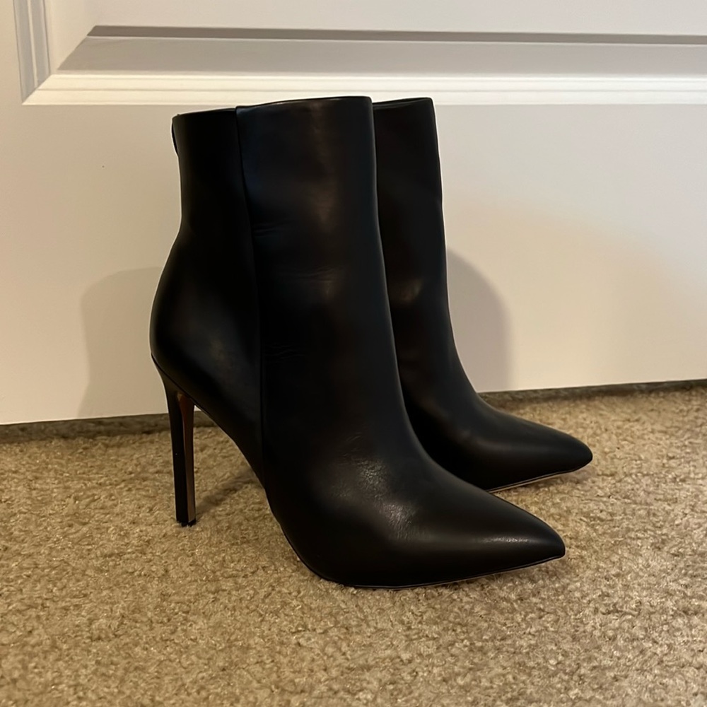 Brand New Wrenley Sam Edelman Booties
